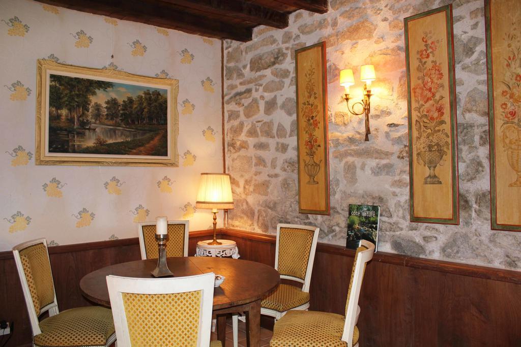 Les Vergnes Saint-Pardoux-le-Neuf Екстер'єр фото