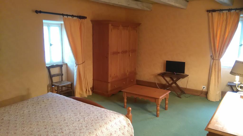 Les Vergnes Saint-Pardoux-le-Neuf Екстер'єр фото